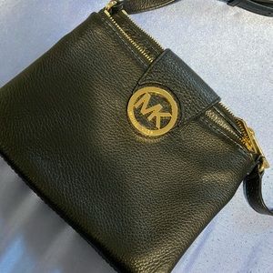Women’s crossbody bag